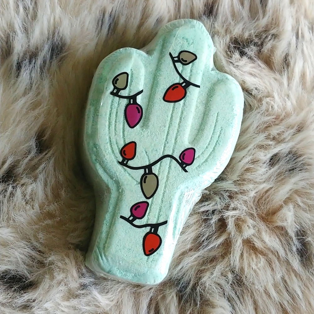 PINK 🌵Christmas Cactus🌵 Bath Bomb